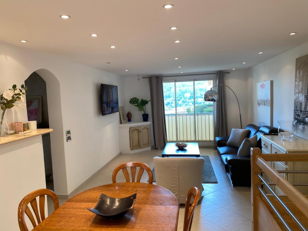 Apartment Logement De 3 Chambres A 10 Mins A Pieds Du Centre Du Village Et De La Plage Des Canebiers Saint-Tropez